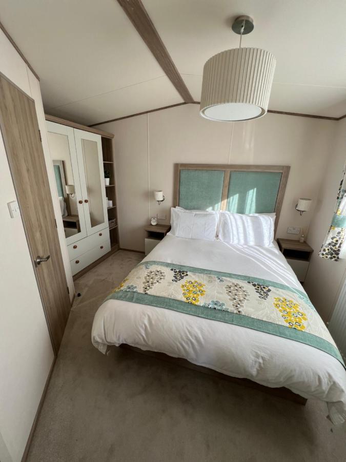 Anchors Rest - Family Caravan - Haven Lytchett Minster Eksteriør billede